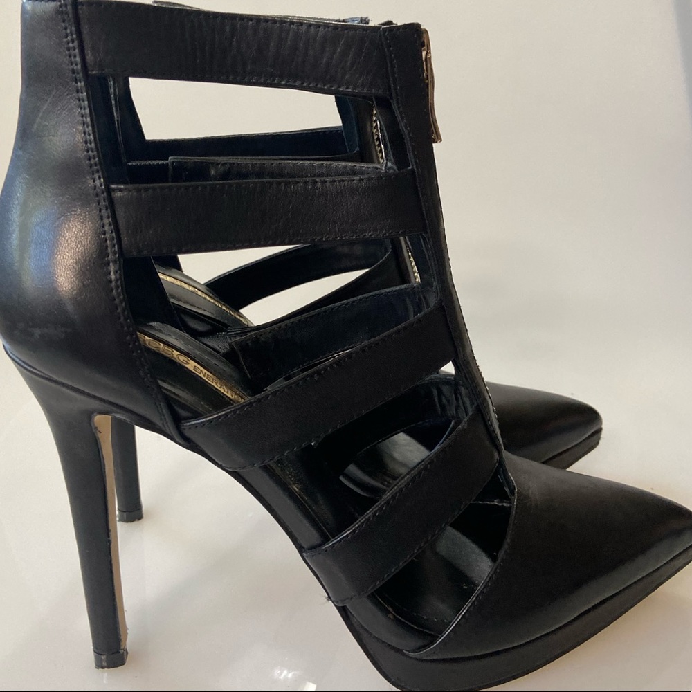 Bcbgeneration Caged Black Platform Pump - Size 7.5 - image 8